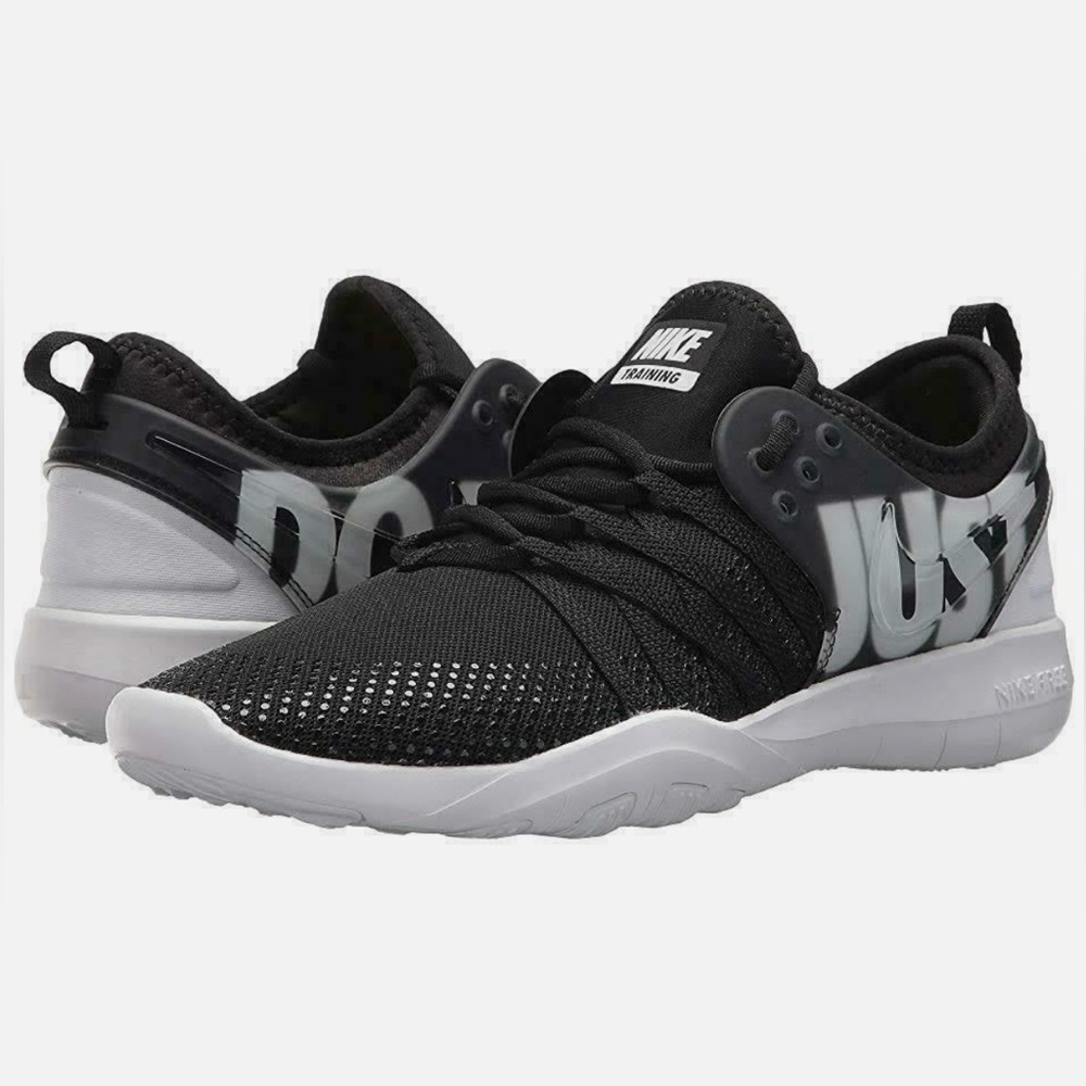 NWOT• Nike Running Shoes👟